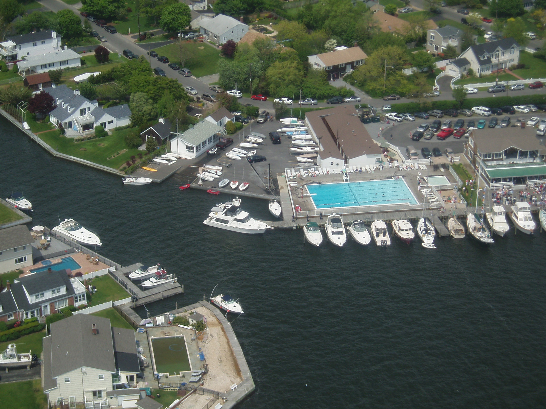 Babylon Yacht Club 013.jpg